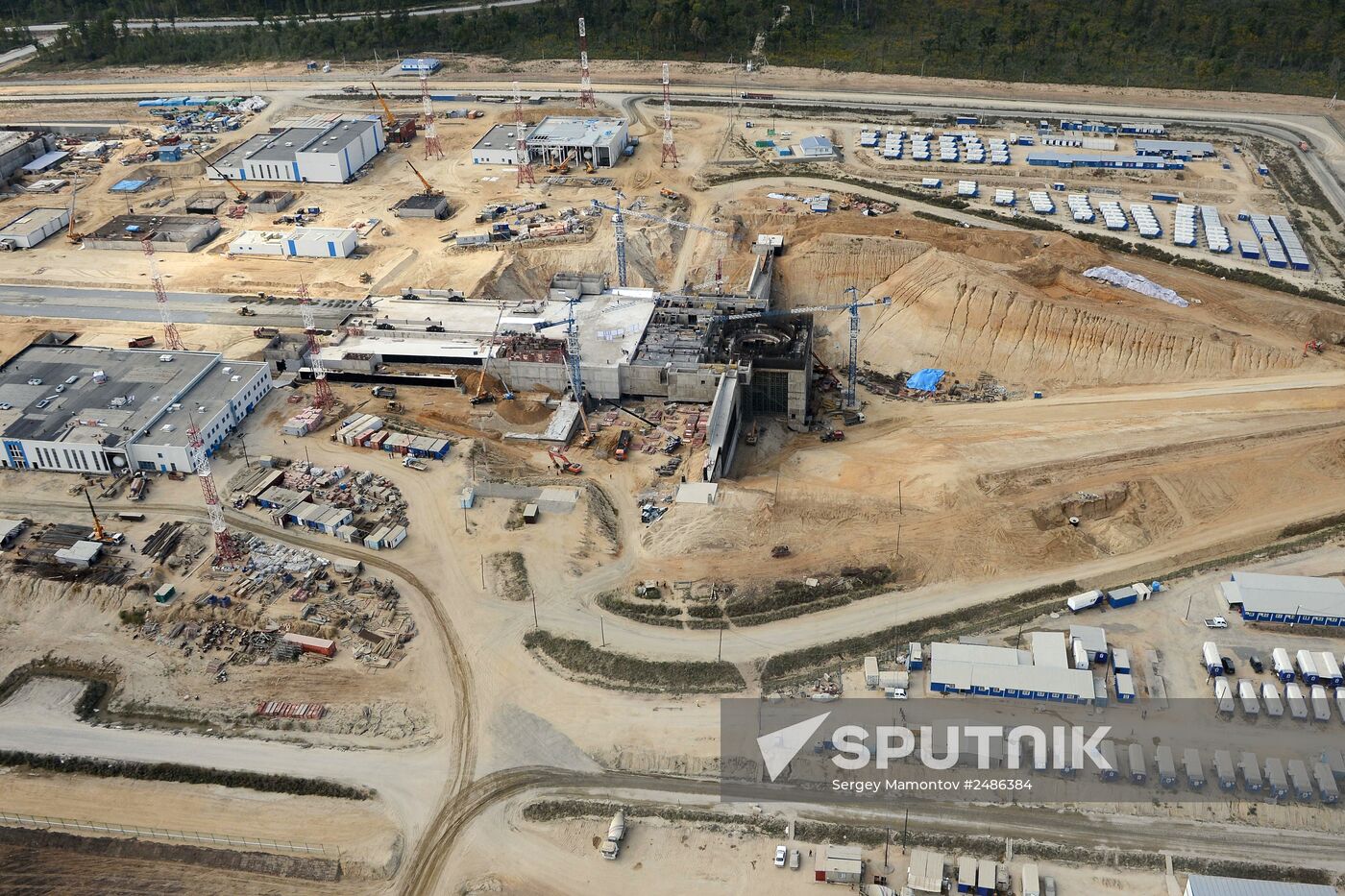 Dmitry Rogozin's visit to Vostochny space center under construction