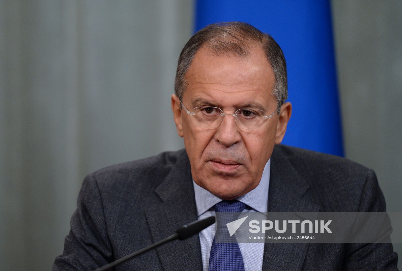 Sergey Lavrov meets with Mongi Hamdi