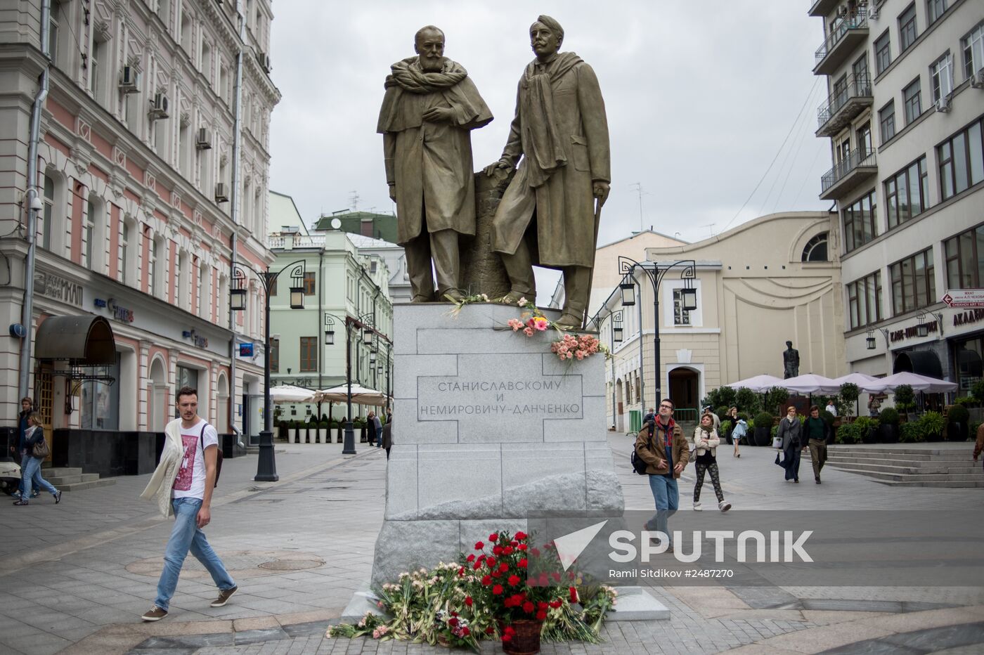 Unveiling of monument to founders of Moscow Art Theater, Konstantin Stanislavsky and Vladimir Nemirovich-Danchenko