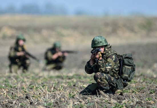 A joint Russian-Belarusian tactical exercise in the Krasnodar Territory
