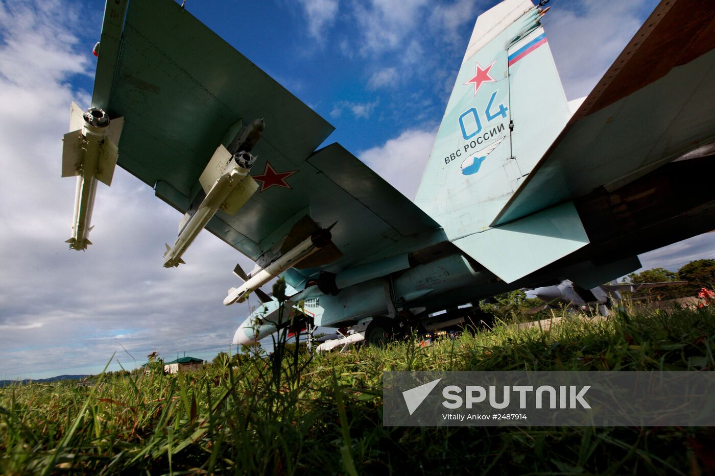 Exercise involving units of the Eastern Military District's logistics-support system