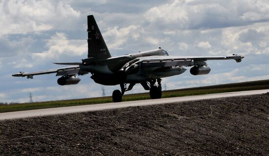 Exercise involving units of the Eastern Military District's logistics-support system