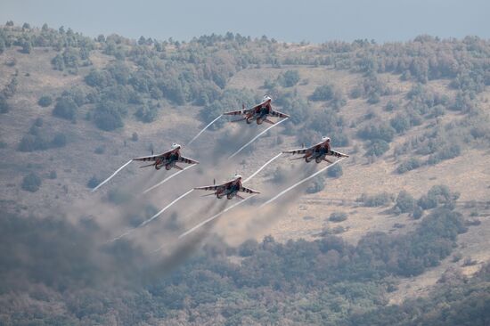International Hydro Air Salon 2014 opens in Gelendzhik