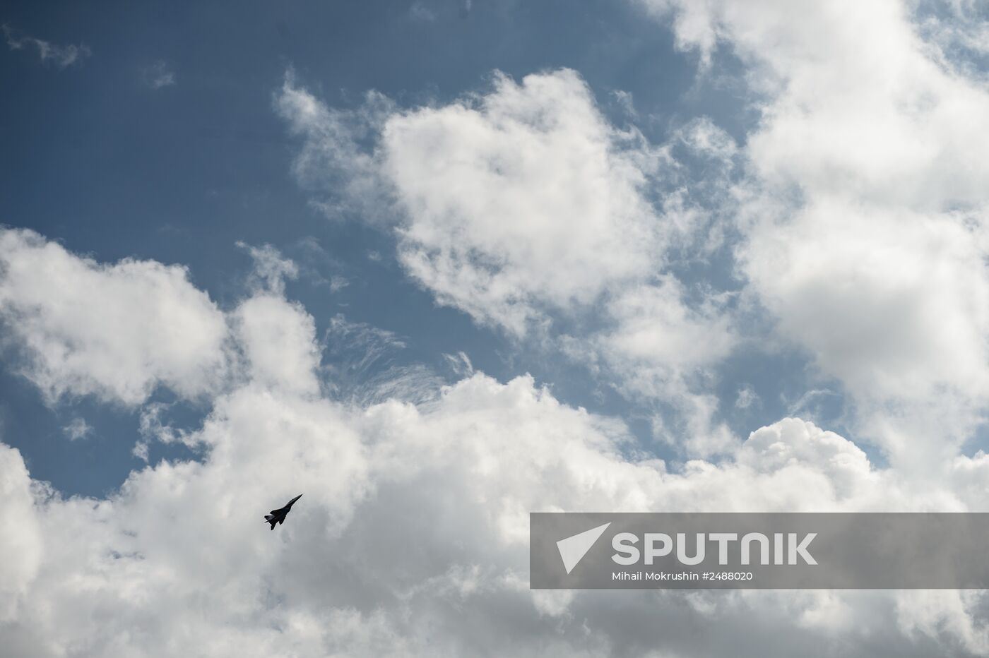 International Hydro Air Salon 2014 opens in Gelendzhik