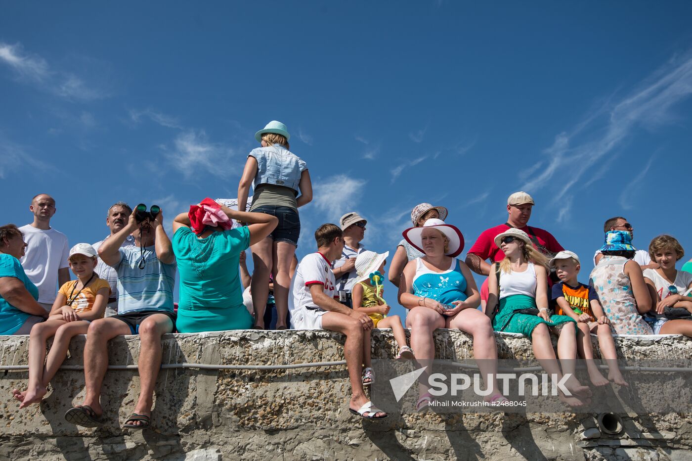 International Hydro Air Salon 2014 opens in Gelendzhik