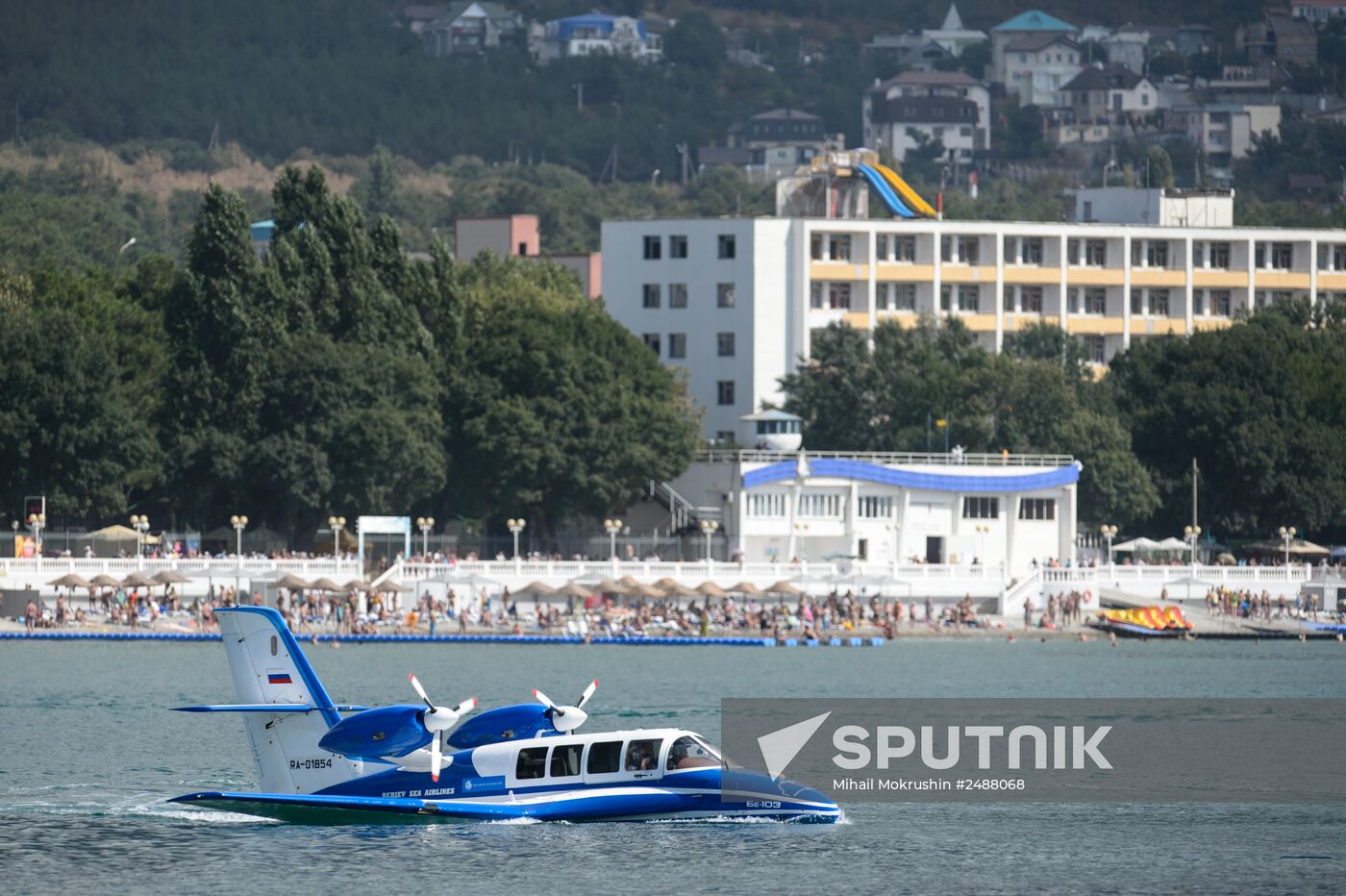 International Hydro Air Salon 2014 opens in Gelendzhik