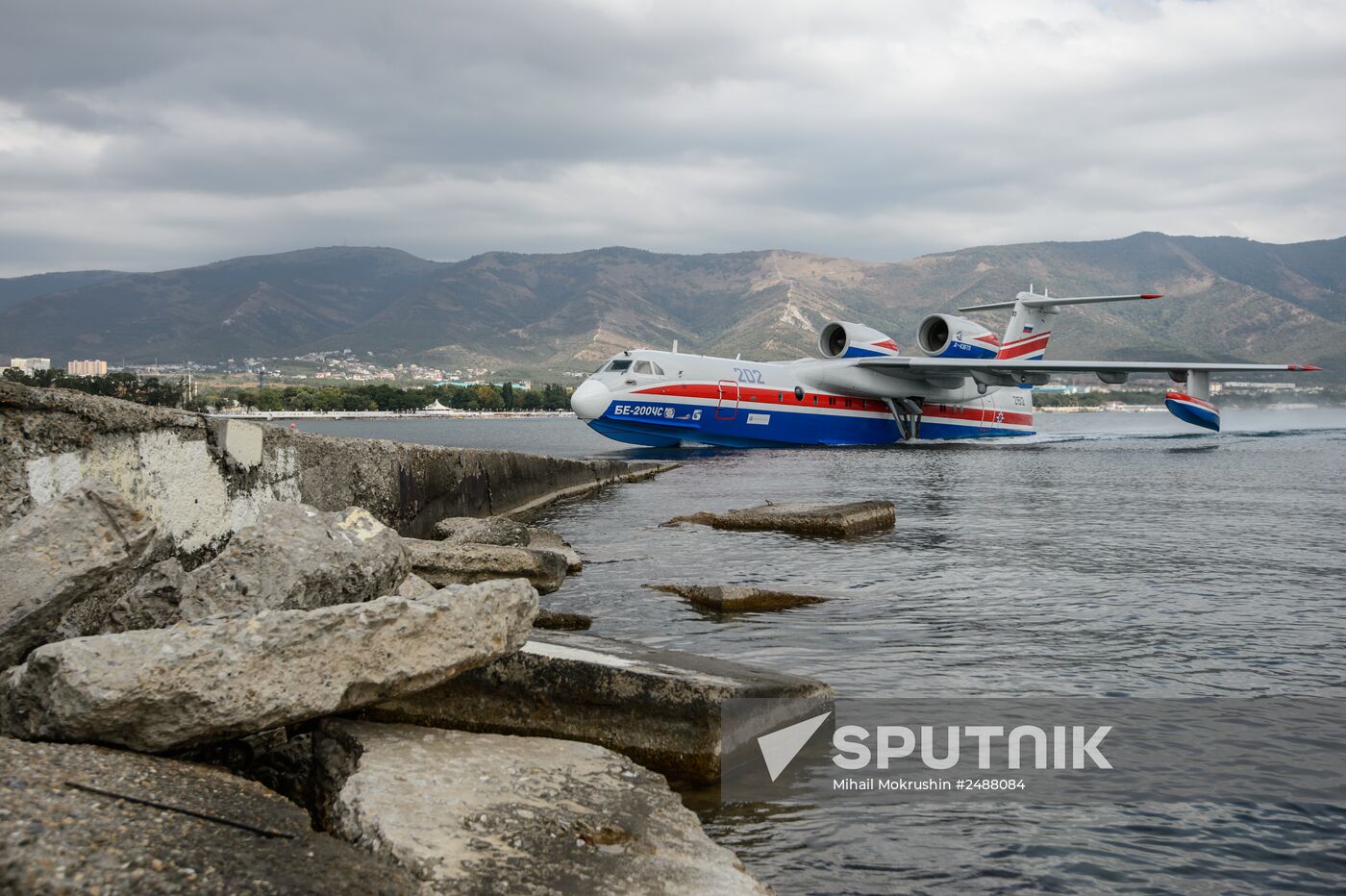 International Hydro Air Salon 2014 opens in Gelendzhik