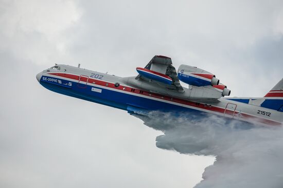 International Hydro Air Salon 2014 opens in Gelendzhik