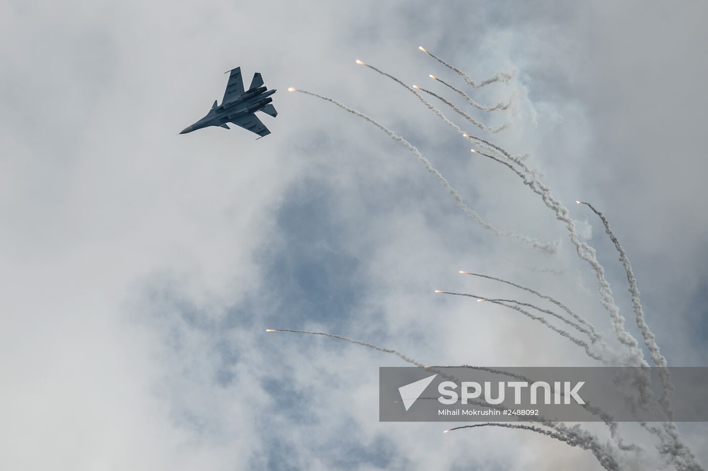 International Hydro Air Salon 2014 opens in Gelendzhik