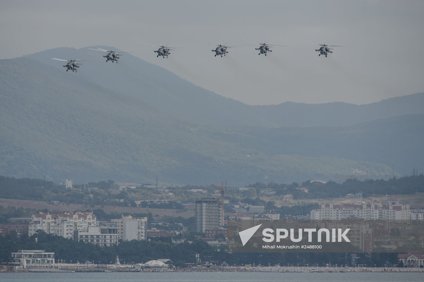 International Hydro Air Salon 2014 opens in Gelendzhik