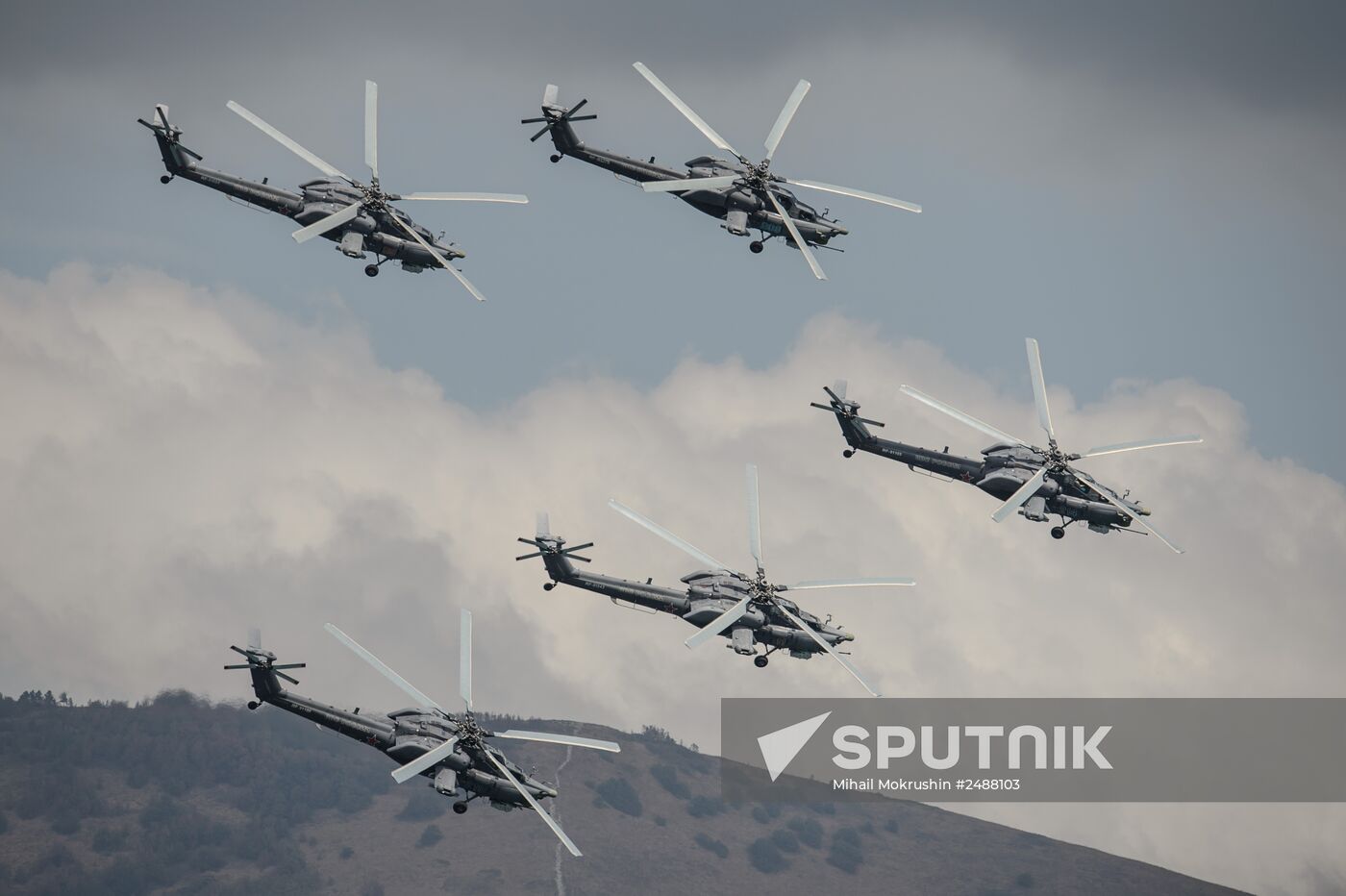 International Hydro Air Salon 2014 opens in Gelendzhik
