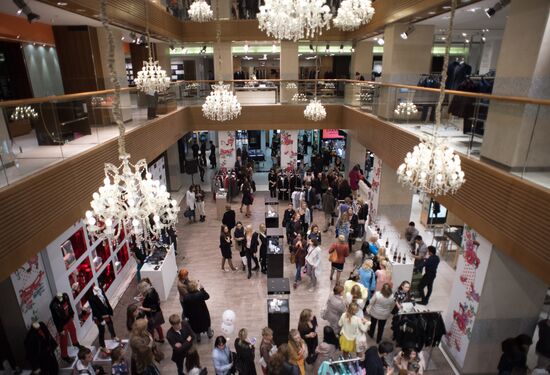 Fashion’s Night Out 2014