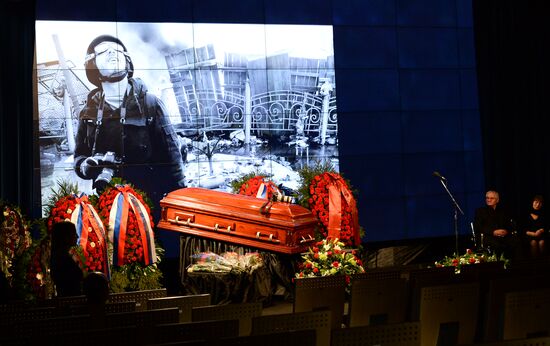 Mourning ceremony for Andrei Stenin at Rossiya Segodnya