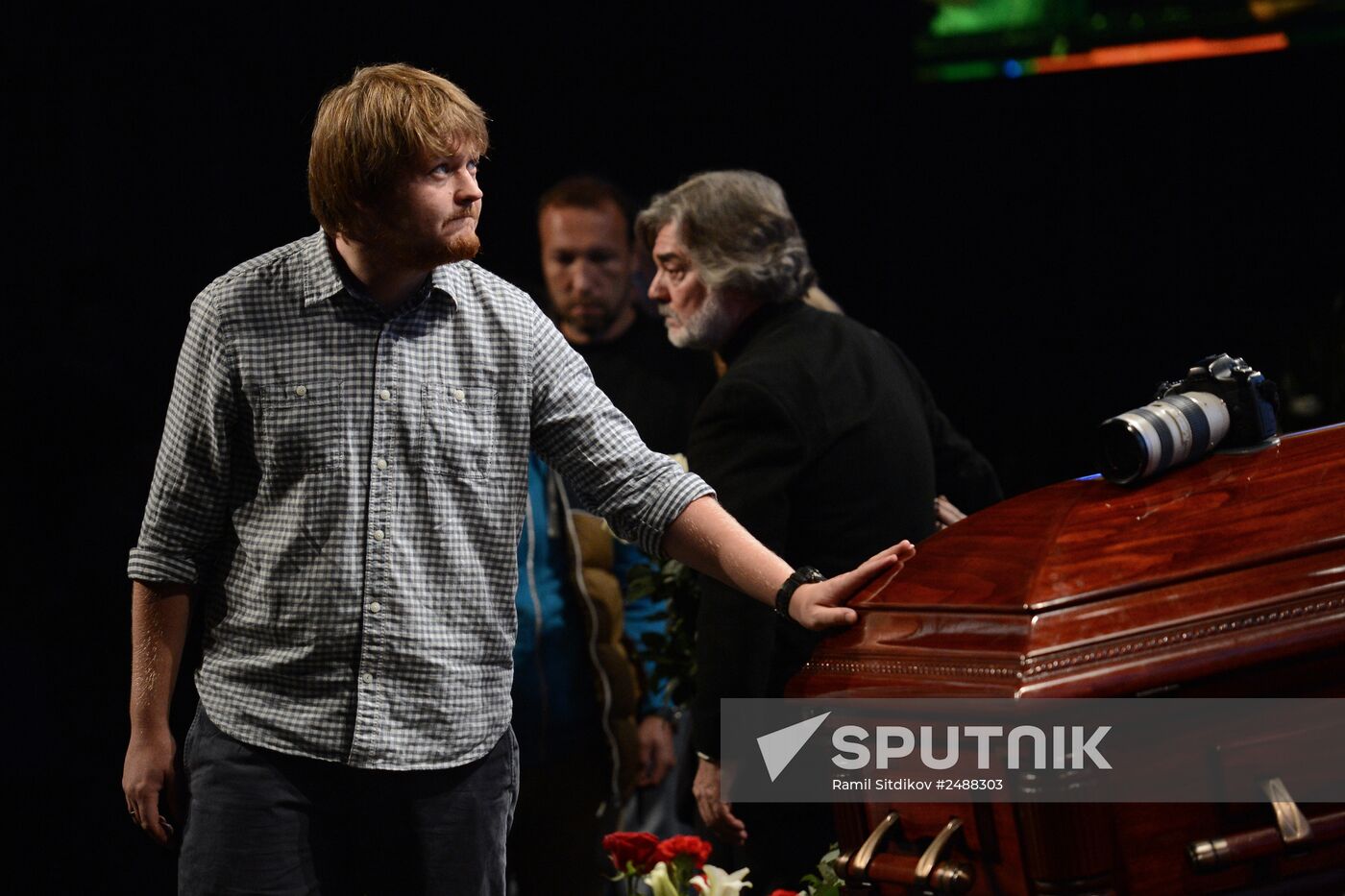 Mourning ceremony for Andrei Stenin at Rossiya Segodnya