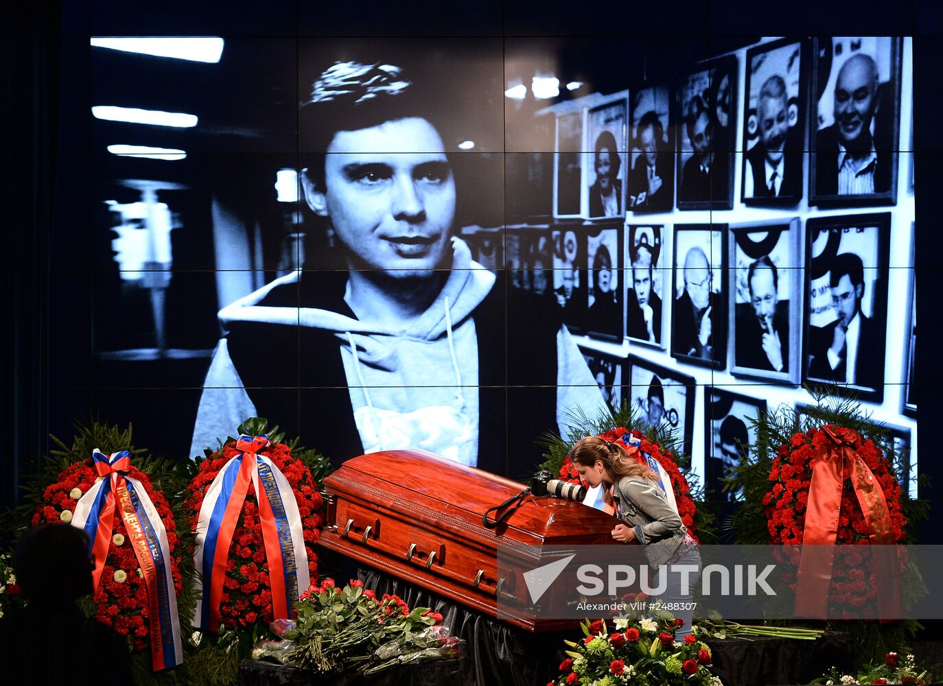 Mourning ceremony for Andrei Stenin at Rossiya Segodnya