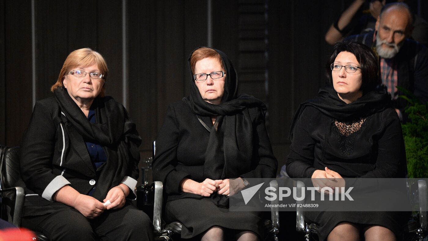 Mourning ceremony for Andrei Stenin at Rossiya Segodnya