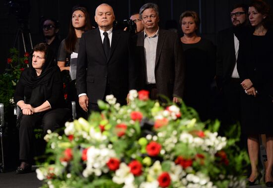 Mourning ceremony for Andrei Stenin at Rossiya Segodnya