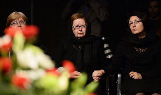 Mourning ceremony for Andrei Stenin at Rossiya Segodnya
