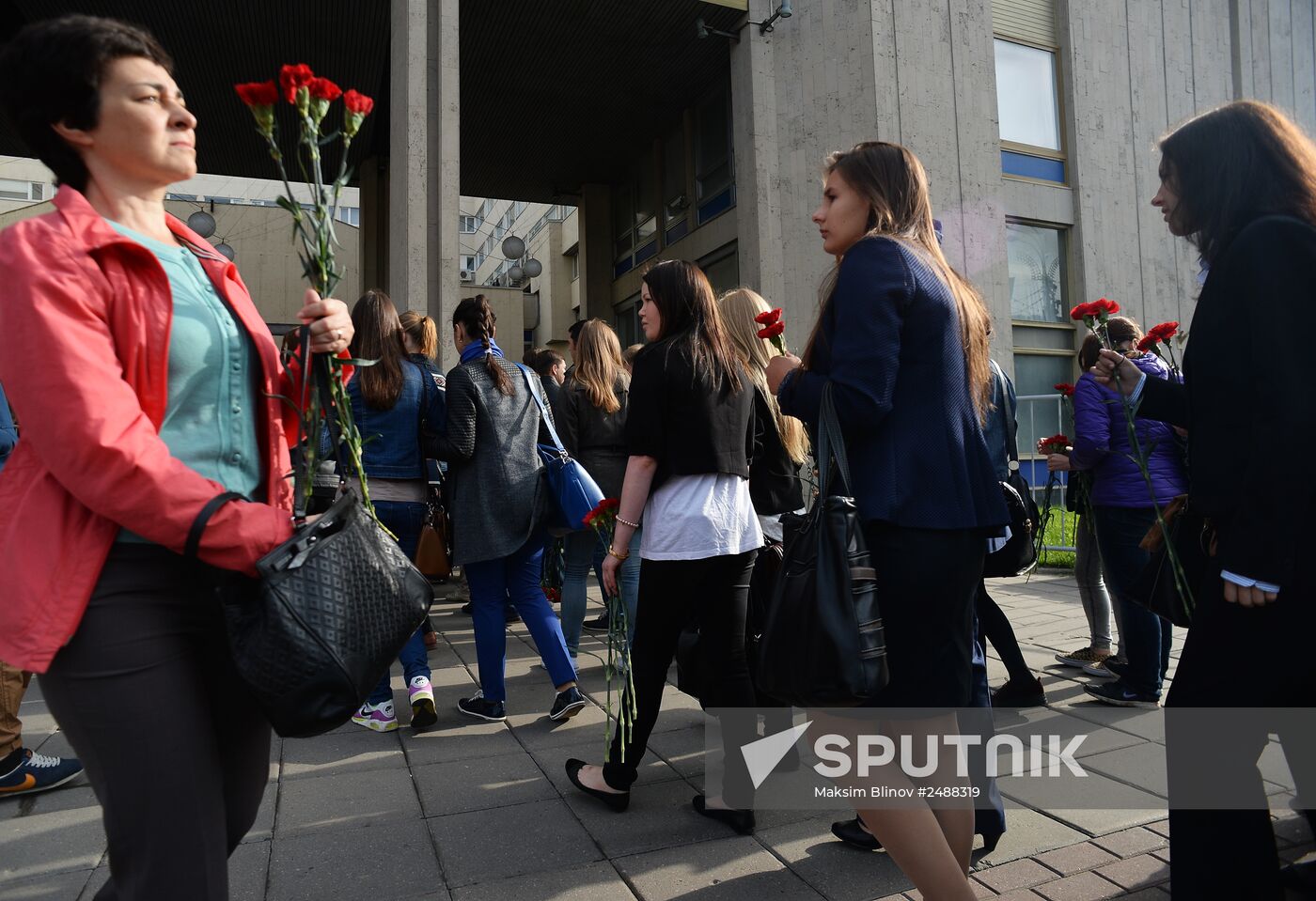 Mourning ceremony for Andrei Stenin at Rossiya Segodnya