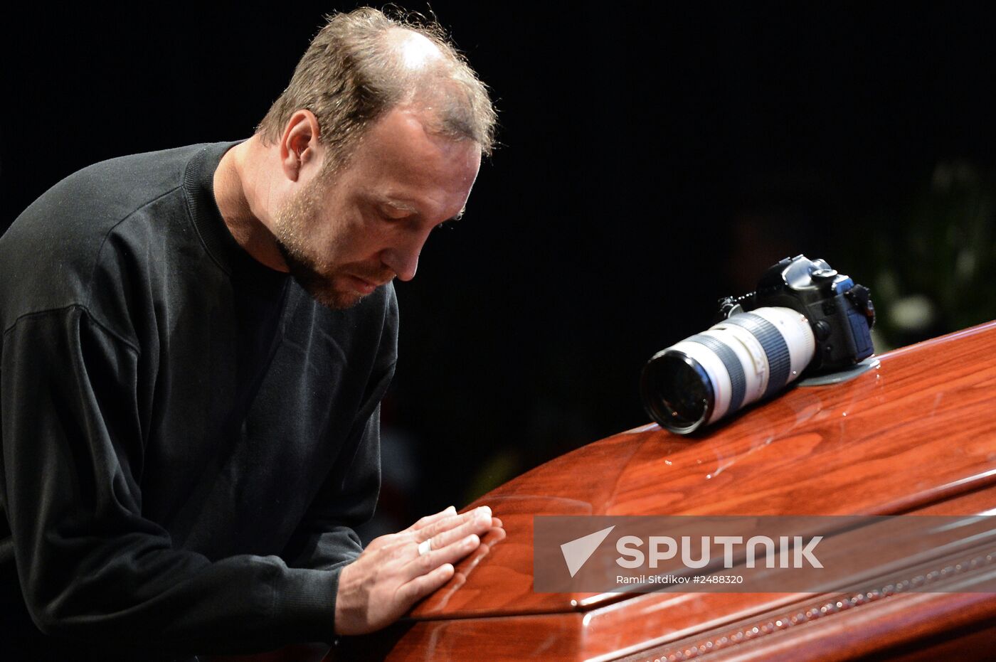 Mourning ceremony for Andrei Stenin at Rossiya Segodnya