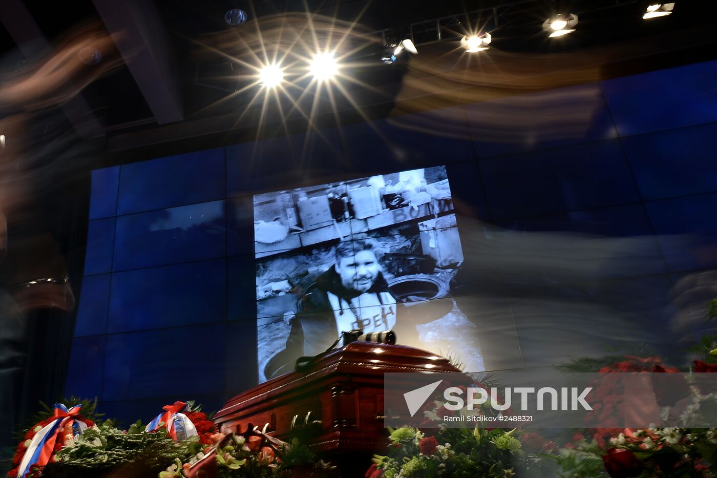 Mourning ceremony for Andrei Stenin at Rossiya Segodnya