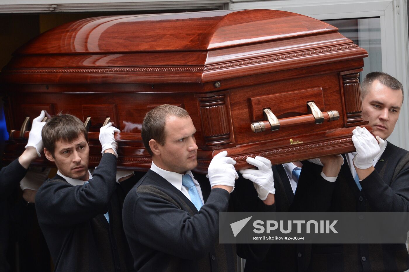 Mourning ceremony for Andrei Stenin at Rossiya Segodnya