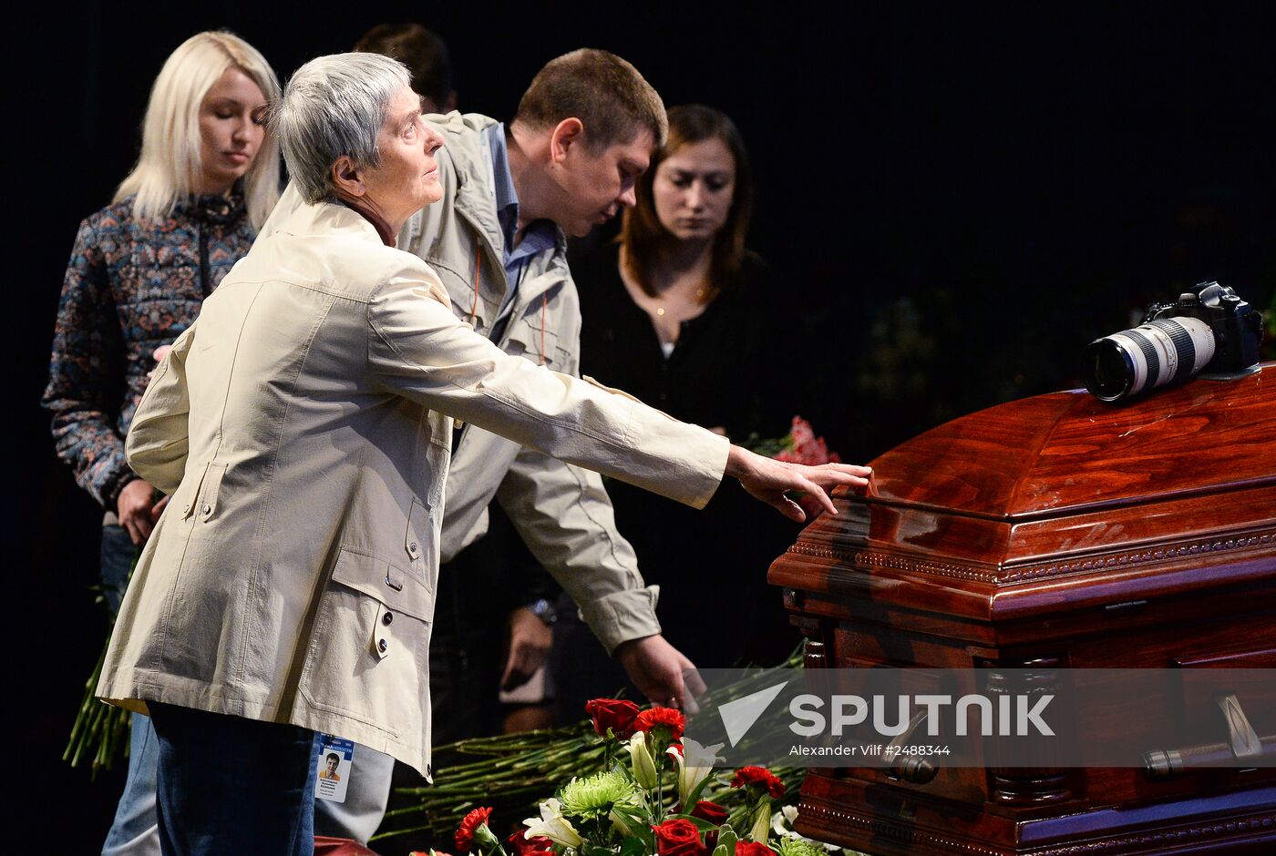 Mourning ceremony for Andrei Stenin at Rossiya Segodnya