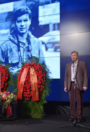 Mourning ceremony for Andrei Stenin at Rossiya Segodnya