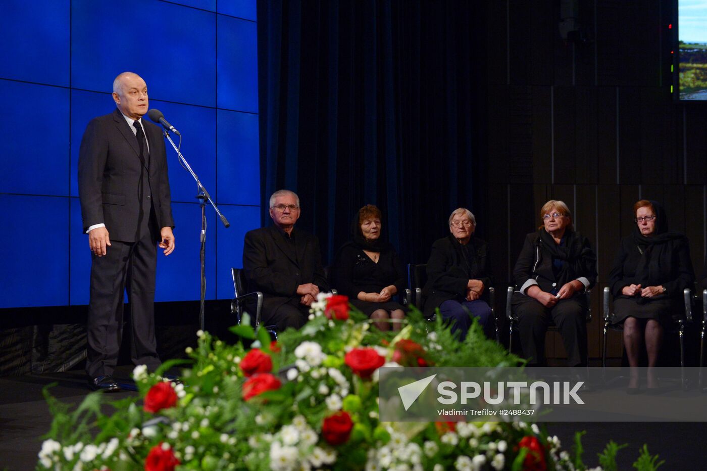 Mourning ceremony for Andrei Stenin at Rossiya Segodnya