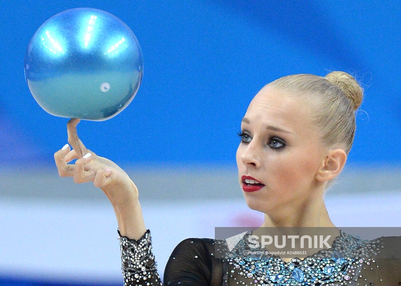 Rhythmic gymnastics. World Cup stage. Day One