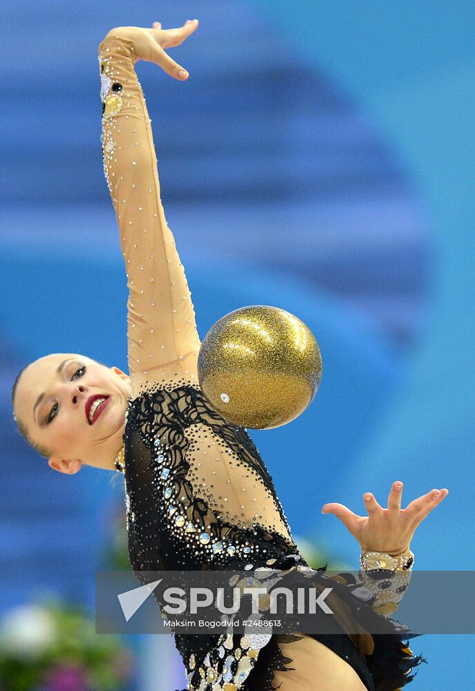 Rhythmic gymnastics. World Cup stage. Day One