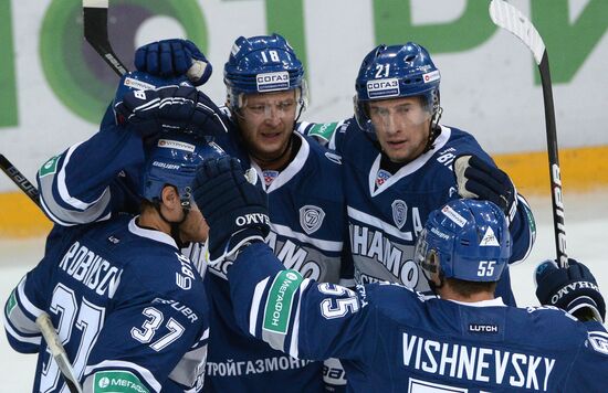 Kontinental Hockey League. Dynamo (Moscow) vs. CSKA