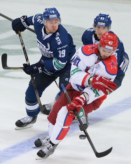 Kontinental Hockey League. Dynamo (Moscow) vs. CSKA