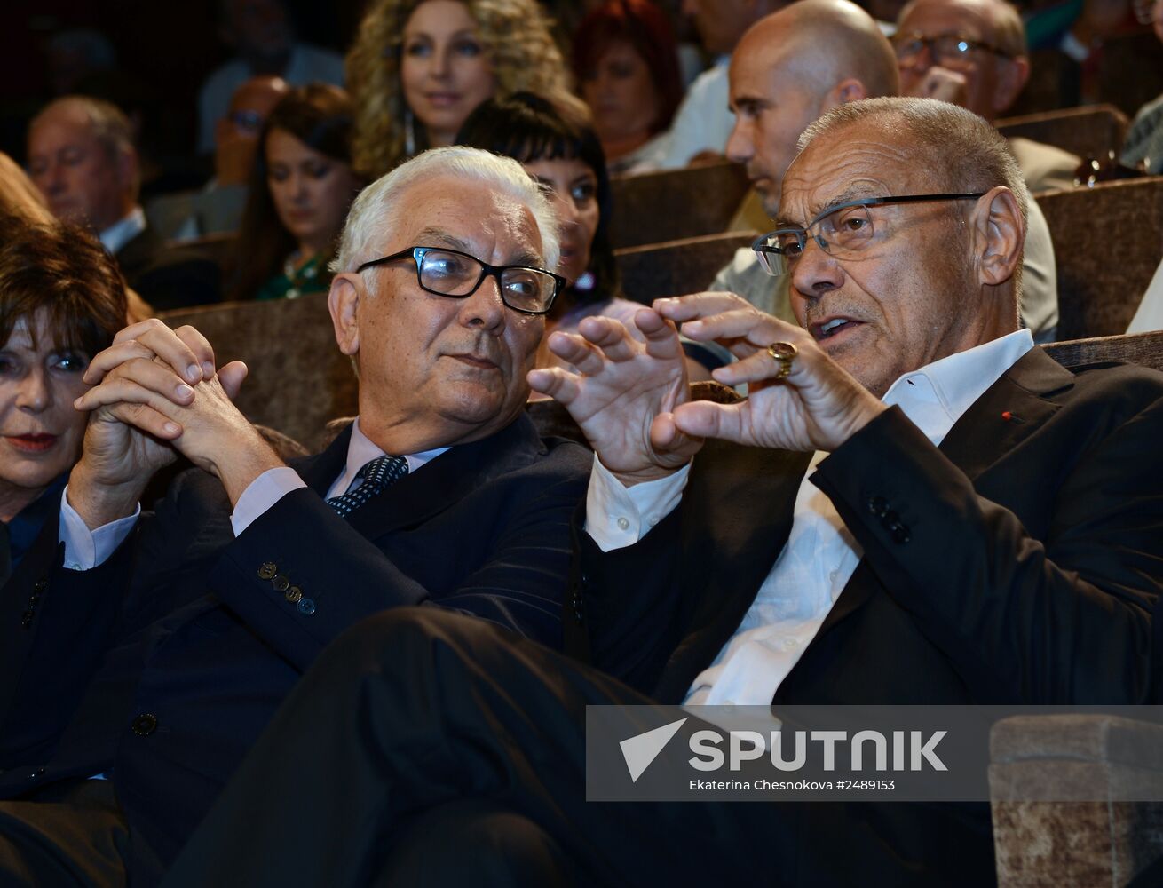 Premiere of Andrei Konchalovsky's film at Venice Film Festival