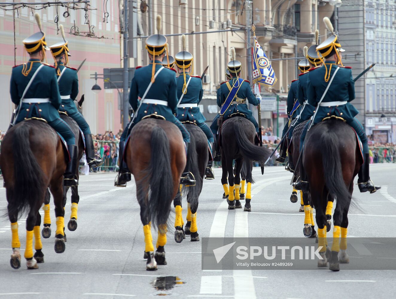 Parade of military music bands during Spasskaya Tower festival