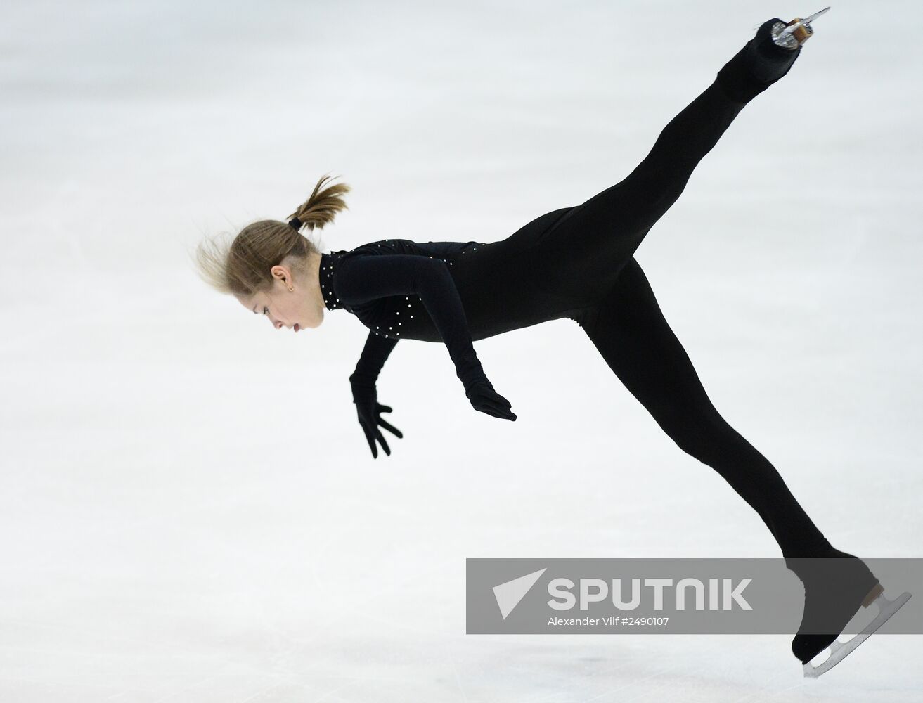 Figure skating. Russian national team's trial runs. Day Two