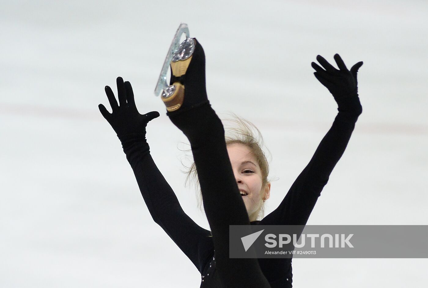 Figure skating. Russian national team's trial runs. Day Two