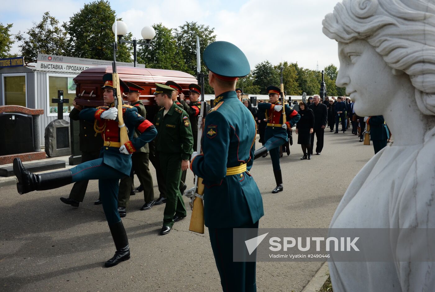 Funeral of photojournalist Andrei Stenin