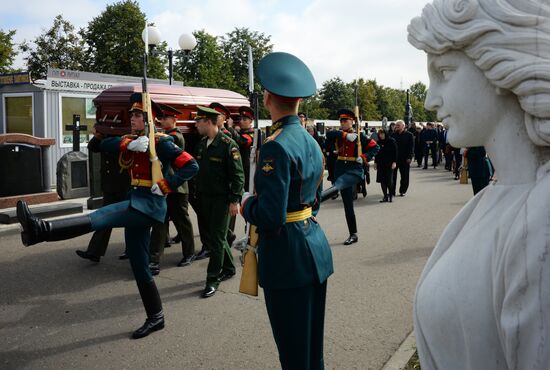 Funeral of photojournalist Andrei Stenin