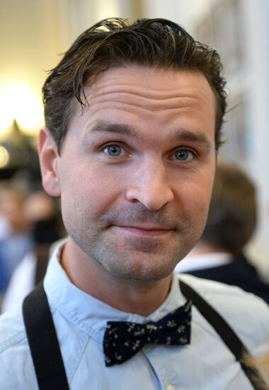 Moscow's Vakhtangov Theater company holds pre-season gathering