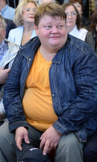 Moscow's Vakhtangov Theater company holds pre-season gathering