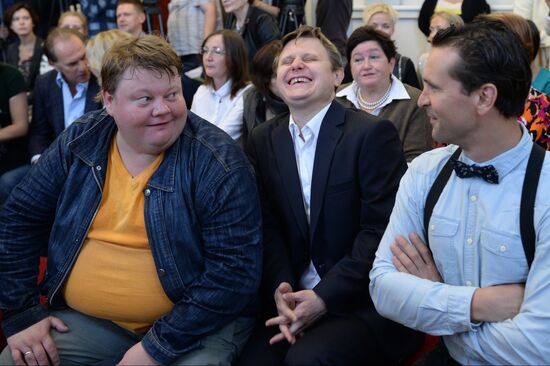 Moscow's Vakhtangov Theater company holds pre-season gathering