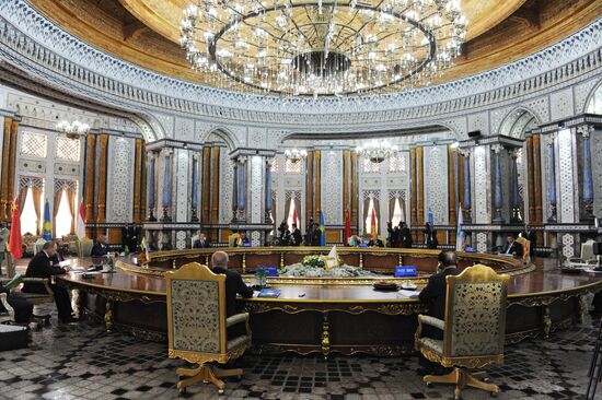 Vladimir Putin attends SCO summit