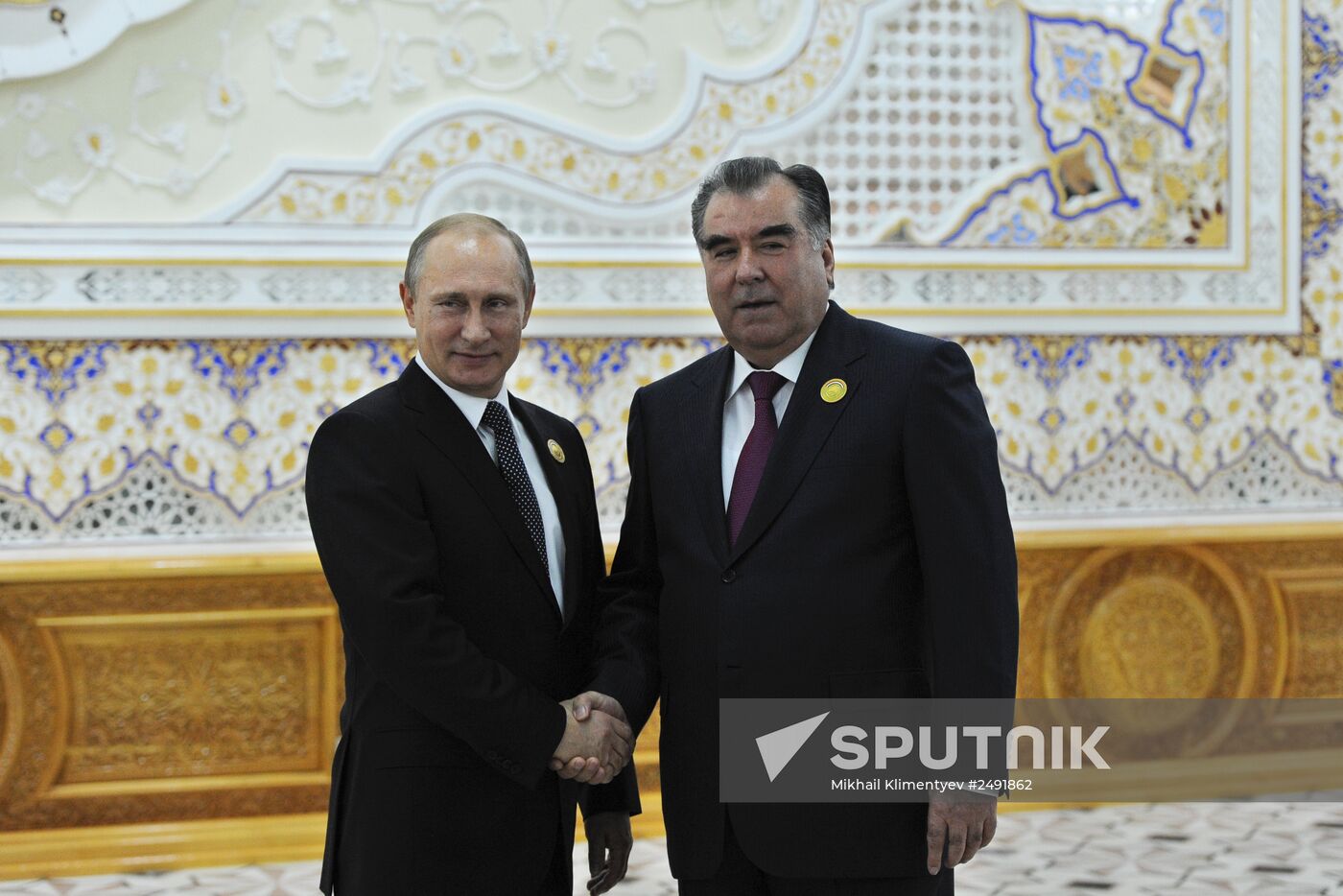 Vladimir Putin attends SCO summit