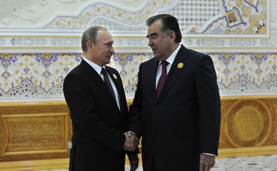 Vladimir Putin attends SCO summit