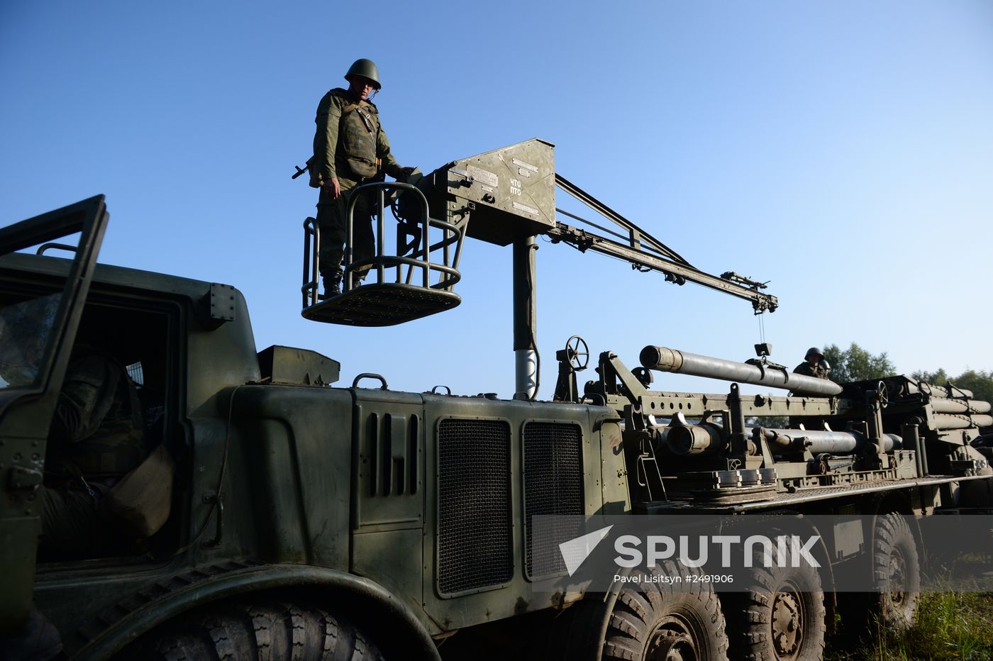 Exercise at Chebarkul firing range