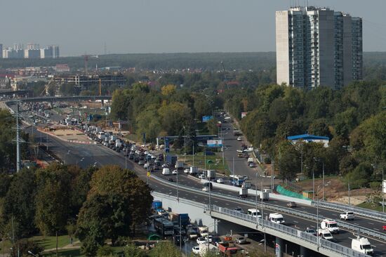 Moscow's largest elevated road goes on stream