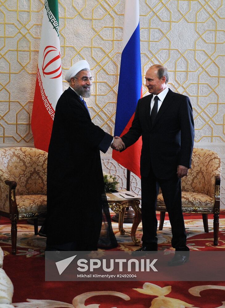 Vladimir Putin attends SCO summit in Dushanbe