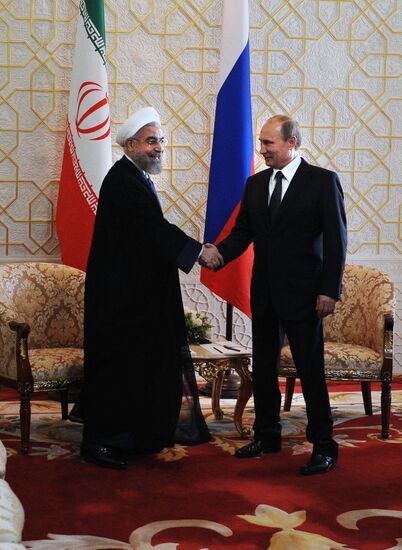 Vladimir Putin attends SCO summit in Dushanbe