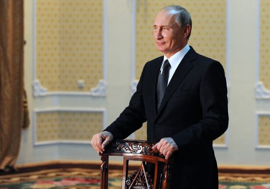 Vladimir Putin takes part in SCO summit in Dushanbe